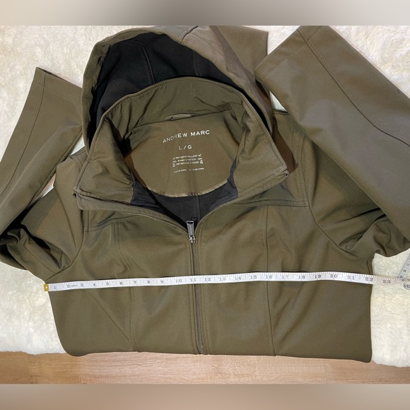 Andrew Marc size large dark olive colored - Picture 5 of 9